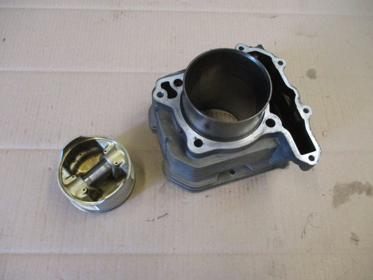 Cylindre / piston pour Suzuki 750 DR - SR41A