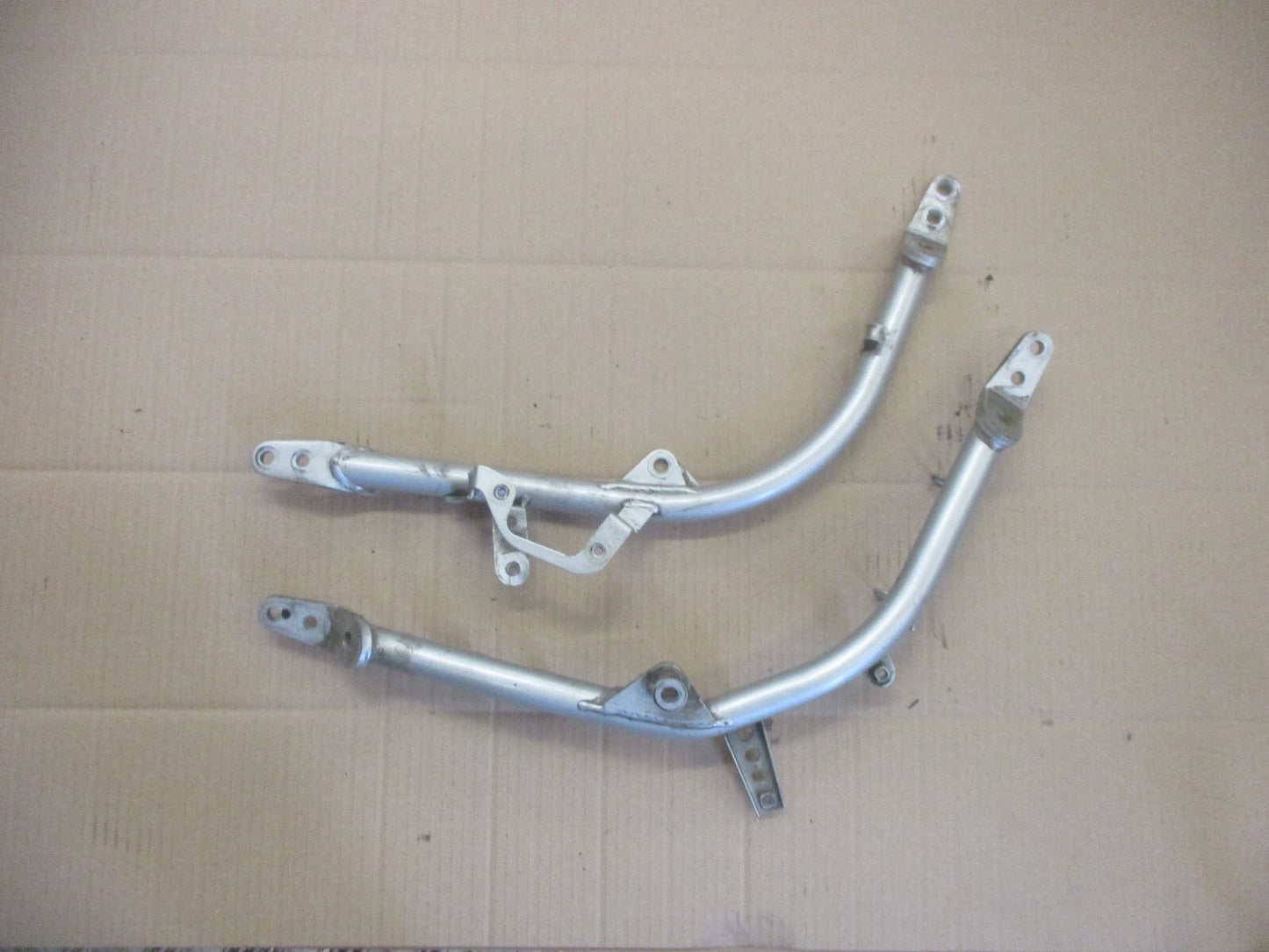 Demis cadres pour Yamaha 125 TZR - 4FL