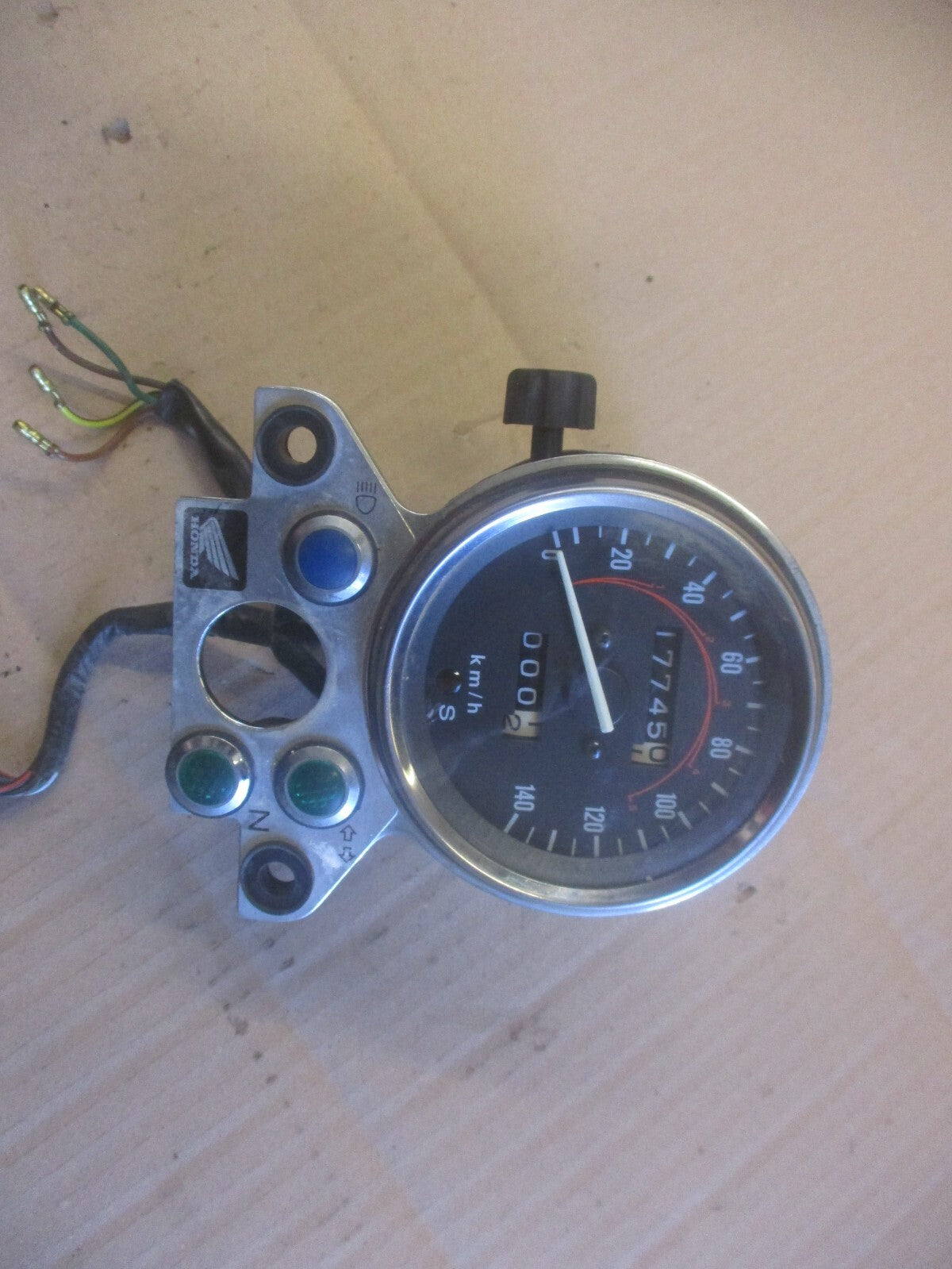 Bloc compteur 17745 kms pour Honda 125 Rebel - JC24A - JC26A