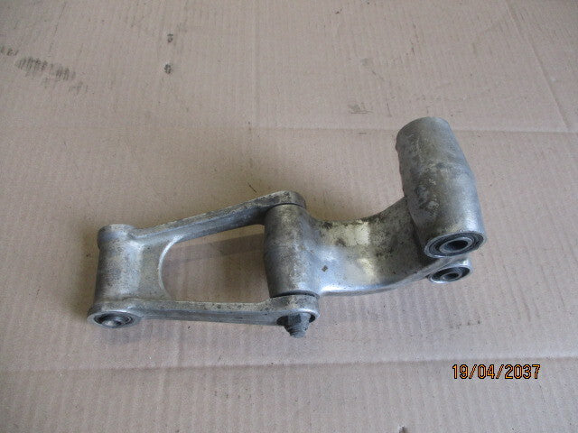 Balancier d'amortisseur pour Honda 750 XLV - RD01