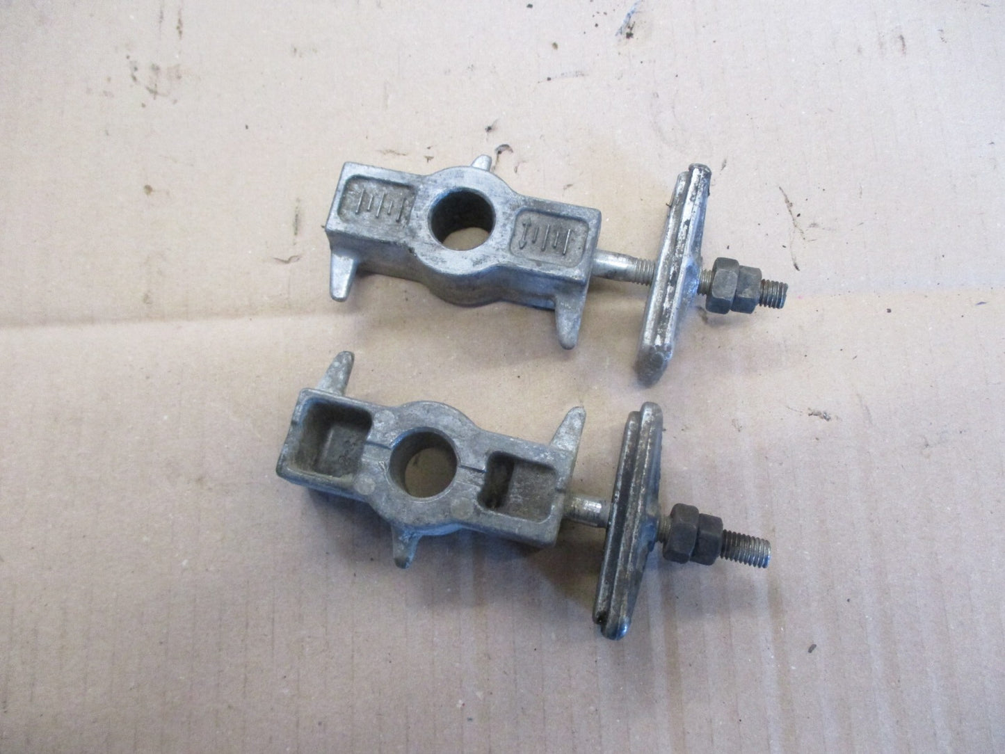 Tendeurs d'axe de roue arrière pour Honda 650 XLV Transalp - RD10A - RD11A