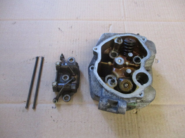 Culasse complète + tiges culbuteurs pour Honda 125 XR - JD19A - JD1911