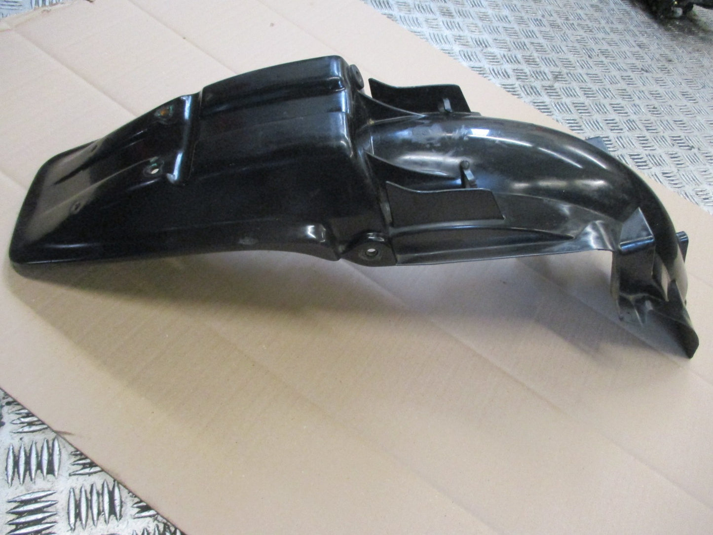 Garde boue arrière pour Kawasaki 125 KMX - MX125B