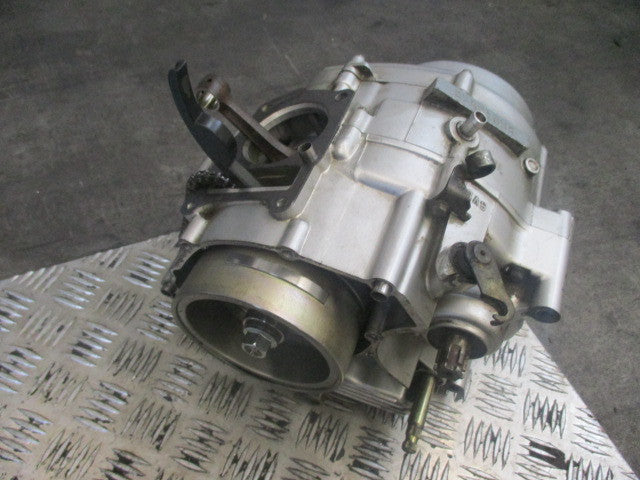 Bas moteur pour Yamaha 125 YBR - RE031