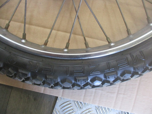 Roue avant - pneu METZELER très peu roulé Honda 125 XLR - JD04 - Frein à tambour