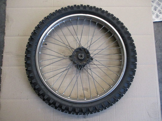 Roue avant pour Suzuki 125 DR - SF43B