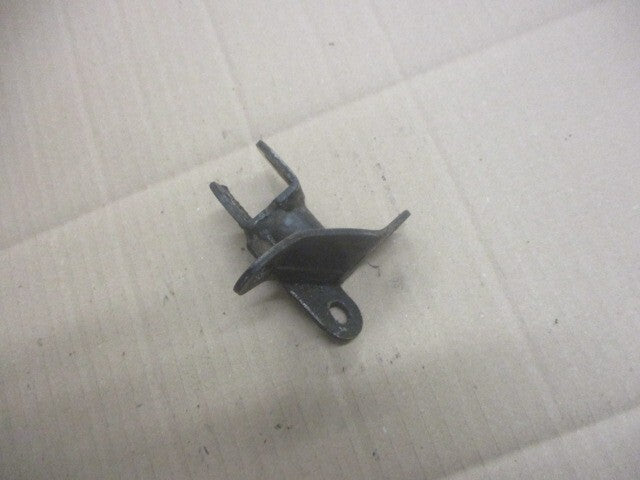 Support cales pied avant gauche pour Suzuki 125 TS - 1976