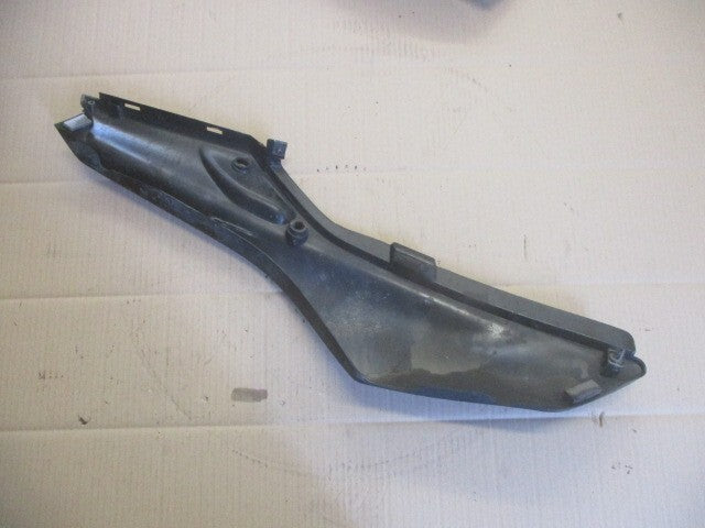 Cache latéral gauche pour Yamaha 125 TDR modèle 4FU / 5AE