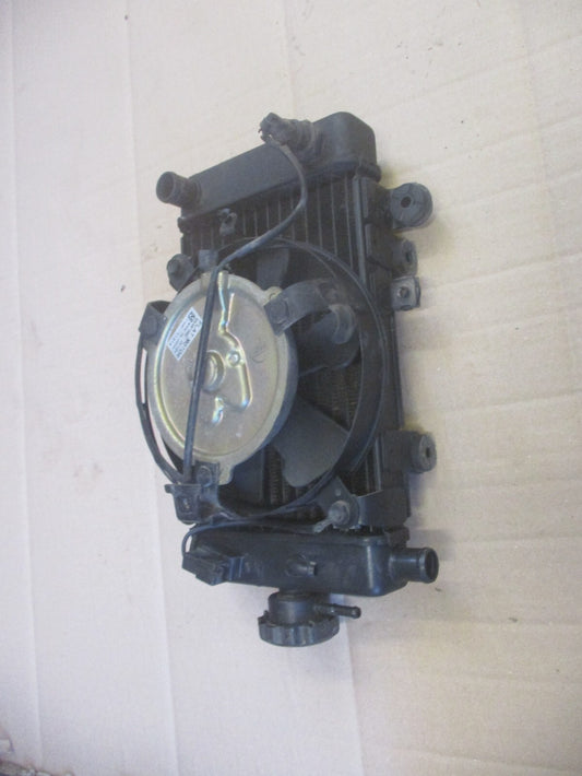 Radiateur d'eau droit + ventillateur pour Honda 650 XLV Transalp - RD10A - RD11A