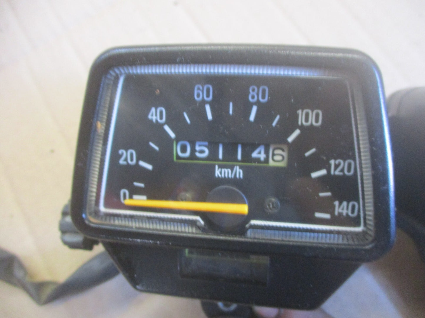 Bloc compteur 5114 kms + voyants pour Yamaha 125 TW - DE01 - DE054