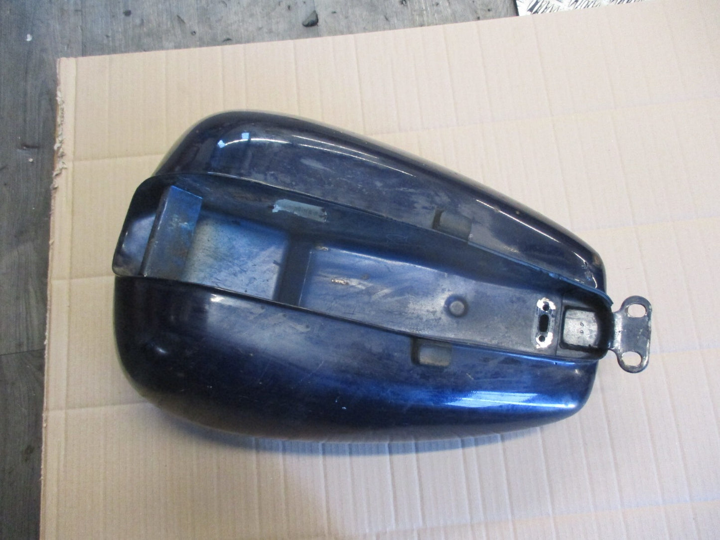 Réservoir d'essence pour Suzuki 1400 VS Intruder - VX51L