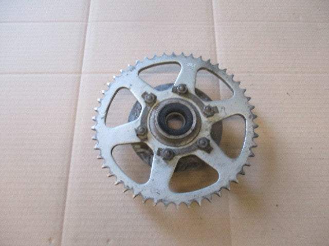 Porte couronne équipé pour Kawasaki 125 KE - K1