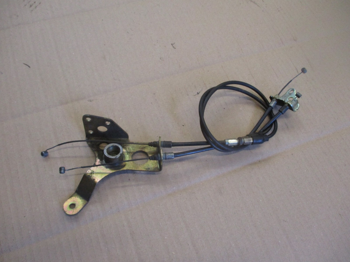 Commande de robinet essence Honda 750 VFR - RC36 - Phase 1 - 1990 / 1993