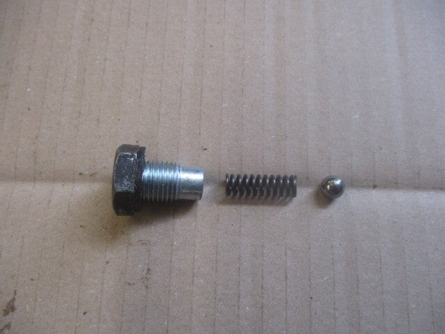 Vis + ressort + bille pour Yamaha 125 AT1 - AT2
