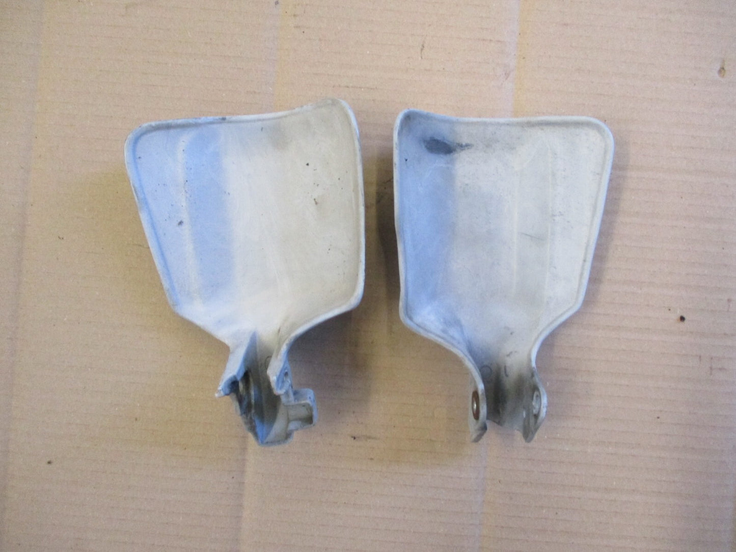 Protèges mains pour Honda 125 XLV Varadéro - JC32