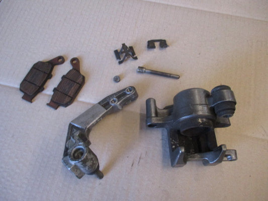 Etrier de frein arrière pour Honda 650 NTV REVERE - RC33