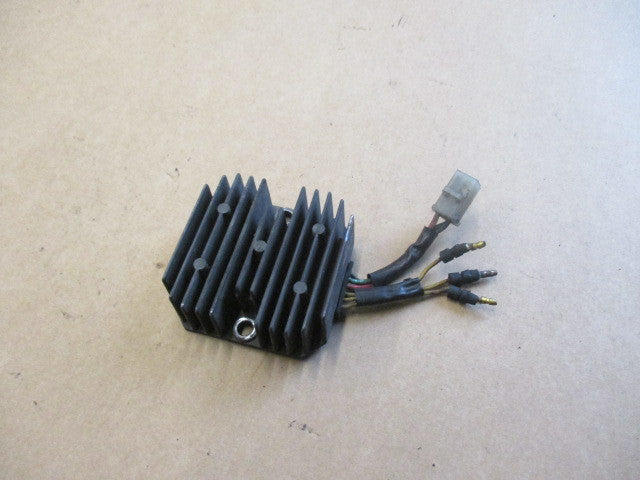 Régulateur pour Honda 600 XLL - XLM - XLLM - PD04