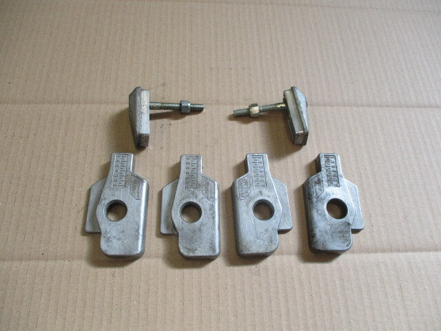 Tendeurs de roue arrière pour Aprilia 125 Tuareg