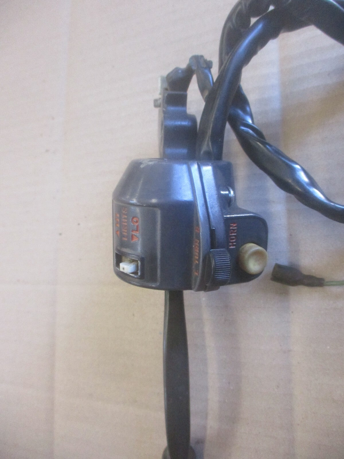 Poignée d'embrayage + cocotte gauche pour Honda 125 CM - JC05