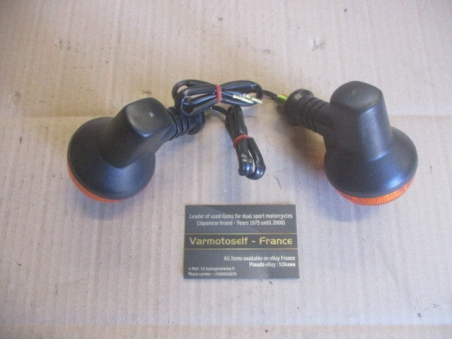 Clignotants NEUFS - tige courte - pour Kawasaki 250 KLR - 600 KLR - 650 KLR