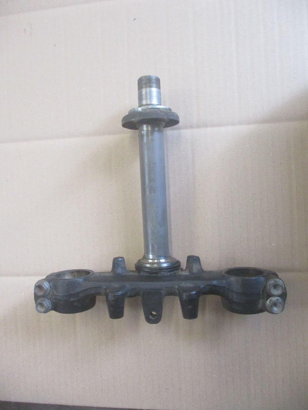 Té inférieur de fourche pour Honda 125 MTX - JD07