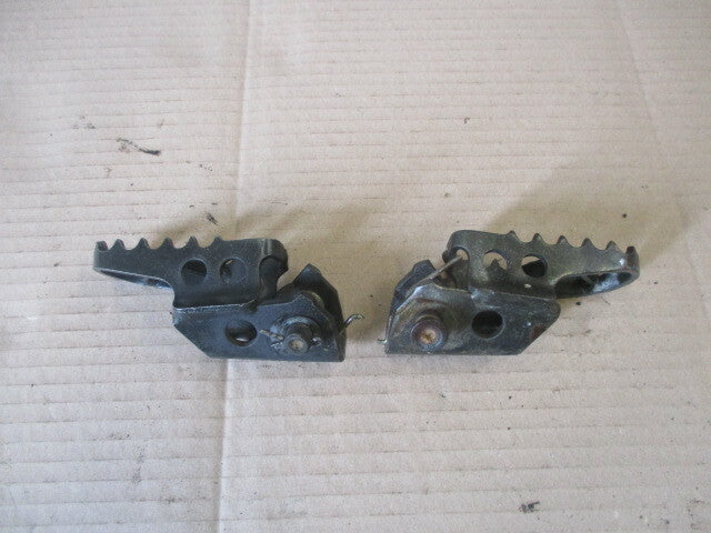 Cales pieds avant pour Yamaha 125 TDR modèle 3XD