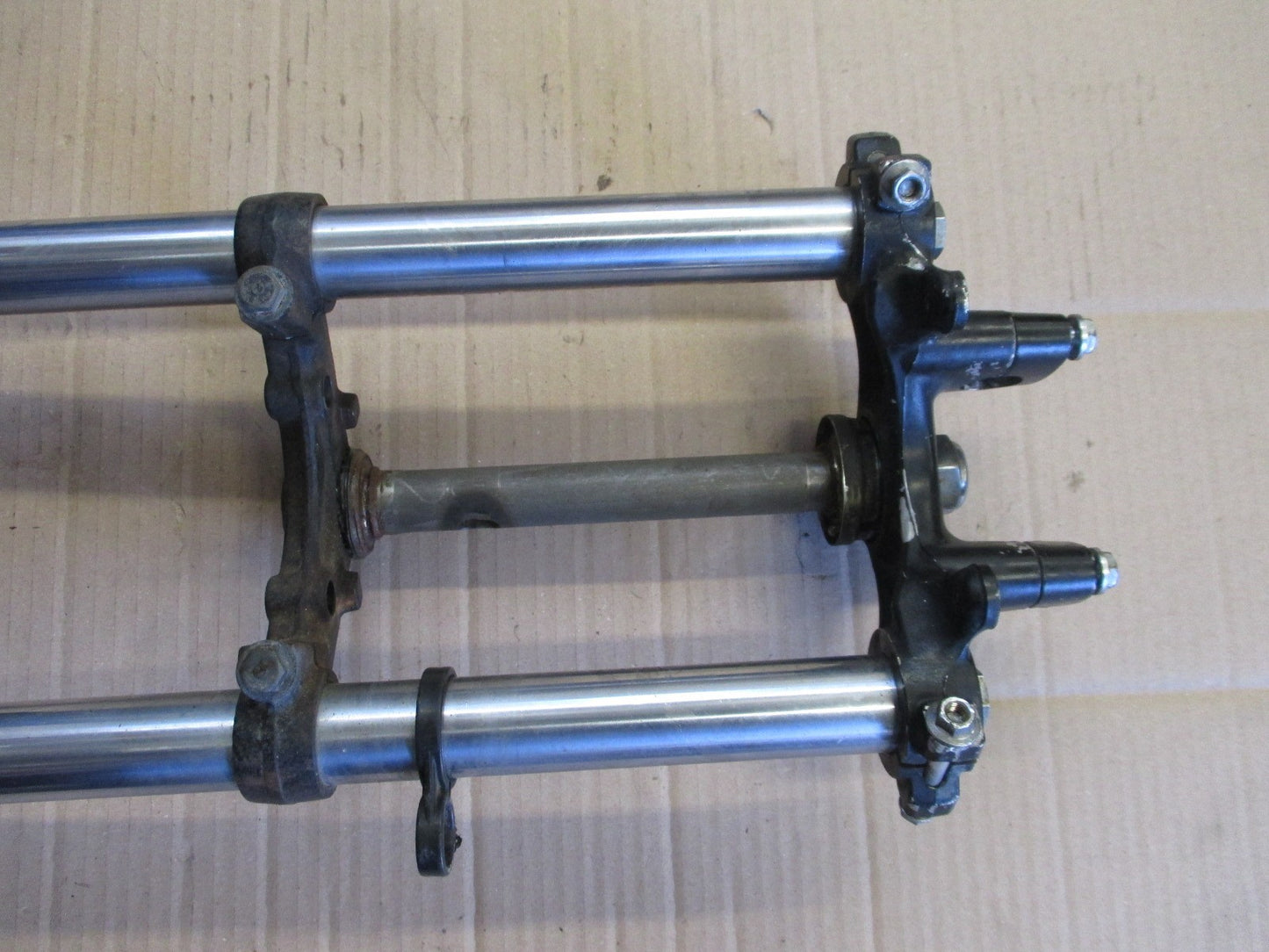 Fourche pour Honda 125 CBT - CB125T - 125 Twin