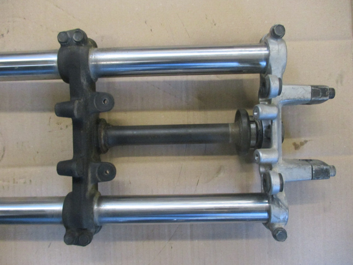 Fourche pour Kawasaki 125 KMX - MX125B