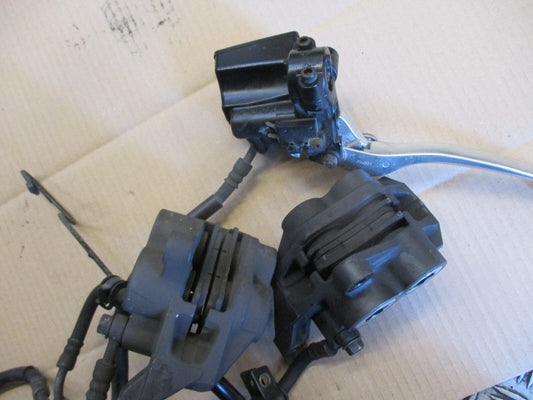 Ensemble étriers maitre cylindre frein avant Yamaha 900 TDM - RN081 - 2002/2005