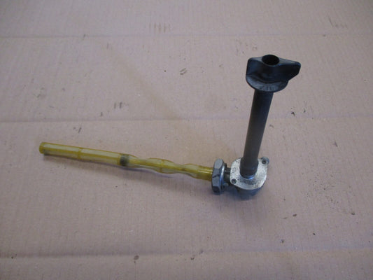 Robinet d'essence pour Honda 125 XLV Varadéro - JC32