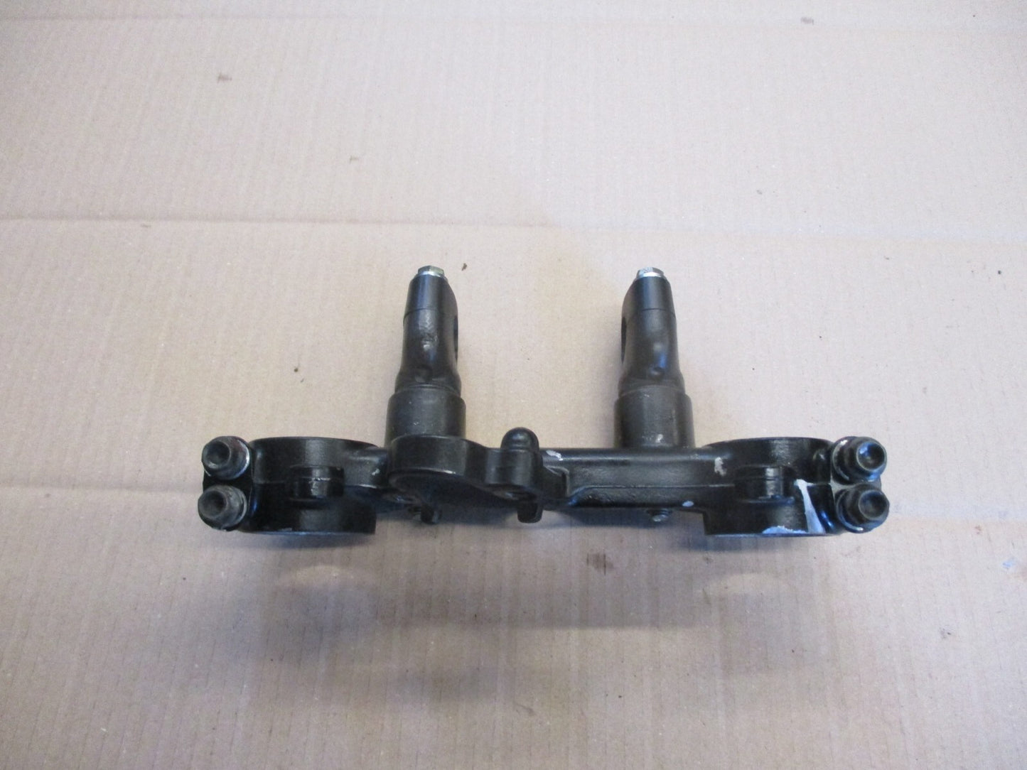 Té supérieur de fourche + pontets de guidon pour Honda 600 Transalp - PD06