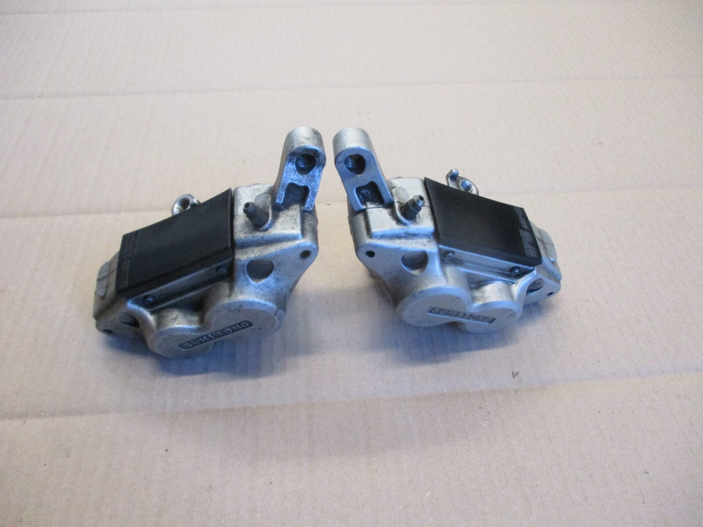 Etriers de frein avant pour Yamaha 600 FZR - 3HE