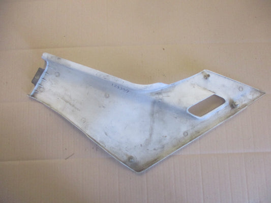 Cache latéral gauche pour Honda 750 VFR - RC24