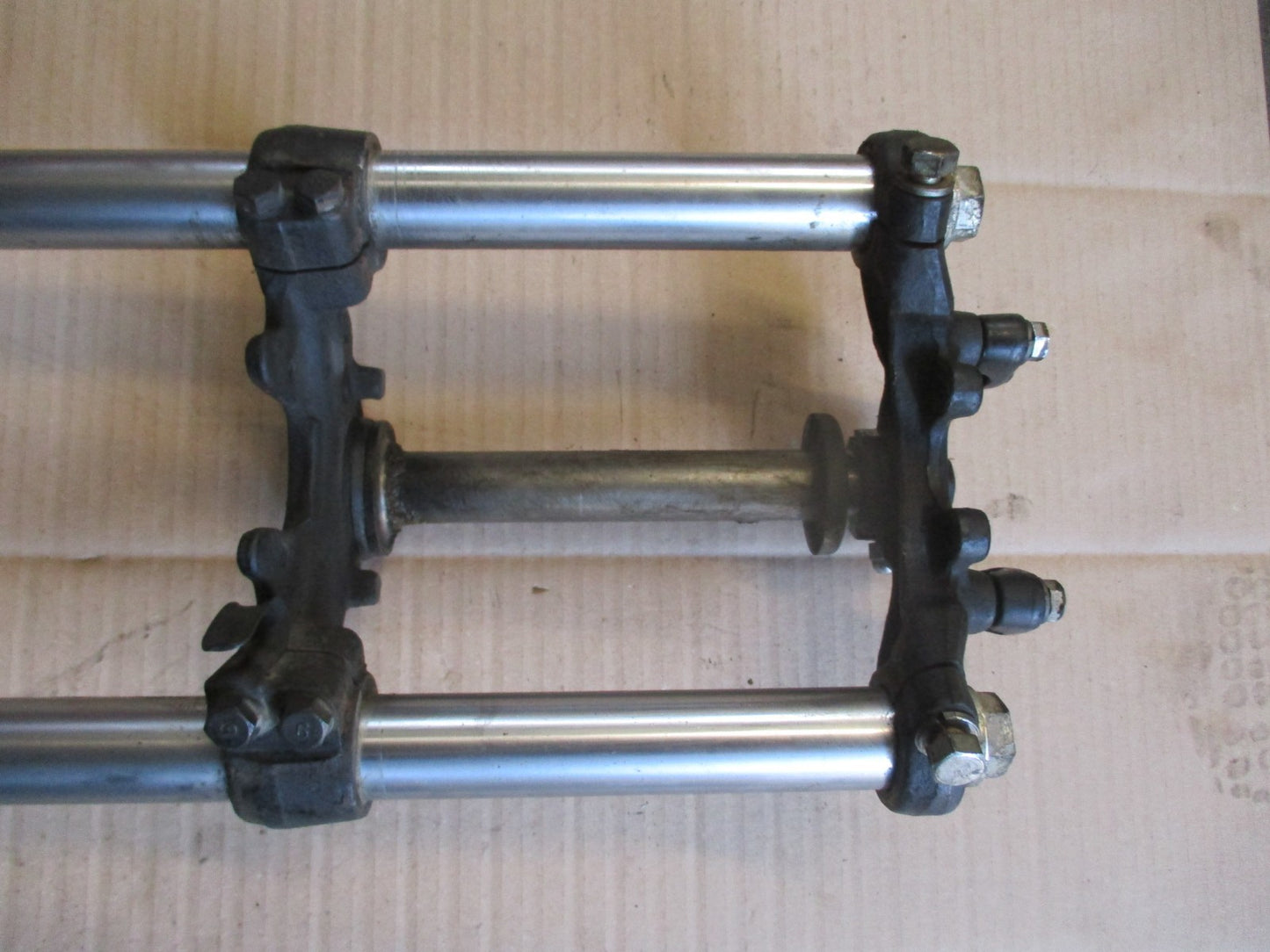 Fourche pour Yamaha 125 DTF - DTE - 1F9 - 1G0