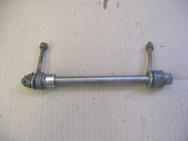 Axe de roue arrière pour Yamaha 50 DTR - 3HL