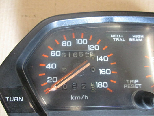 Bloc compteur compte tours pour Honda 650 NX Dominator - RD02 - 61652 kms