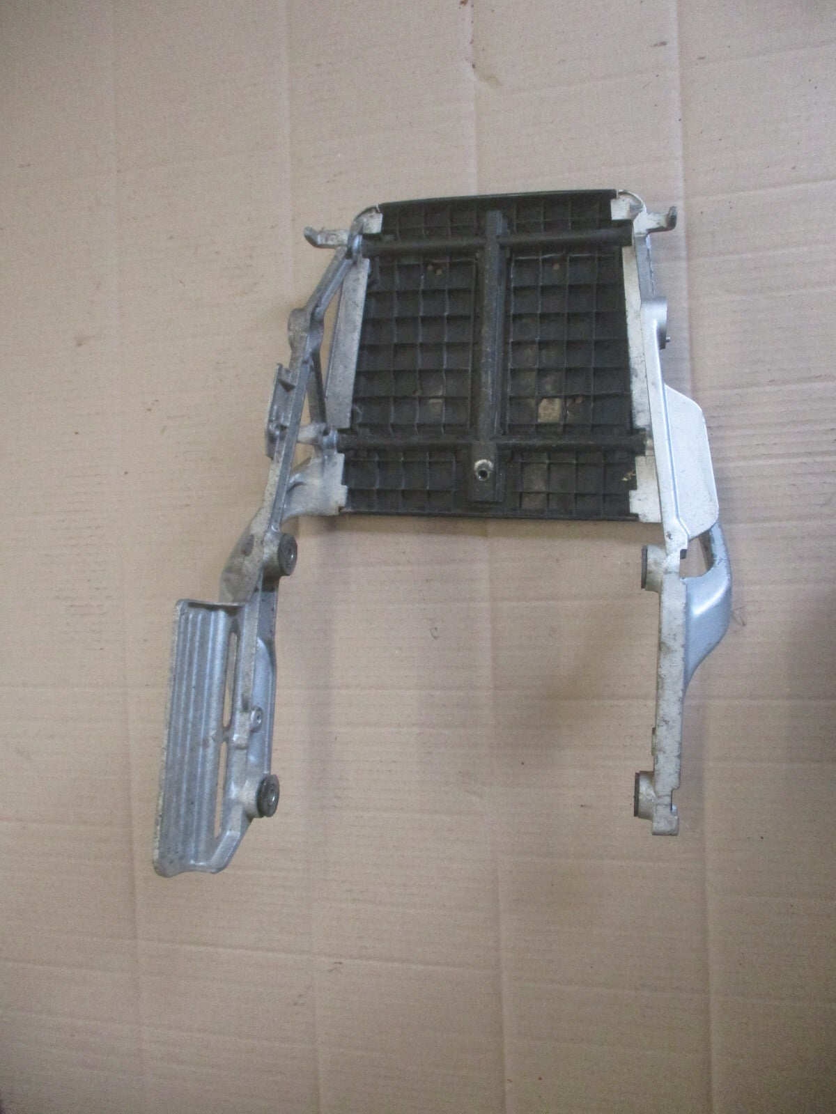 Porte bagage pour Yamaha 660 XTZ - 3YF