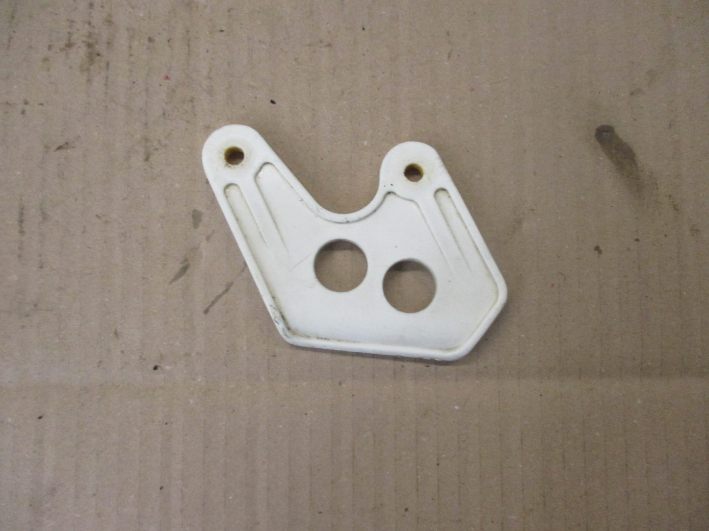 Protège étrier de frein arrière pour Kawasaki 125 KMX - MX125B