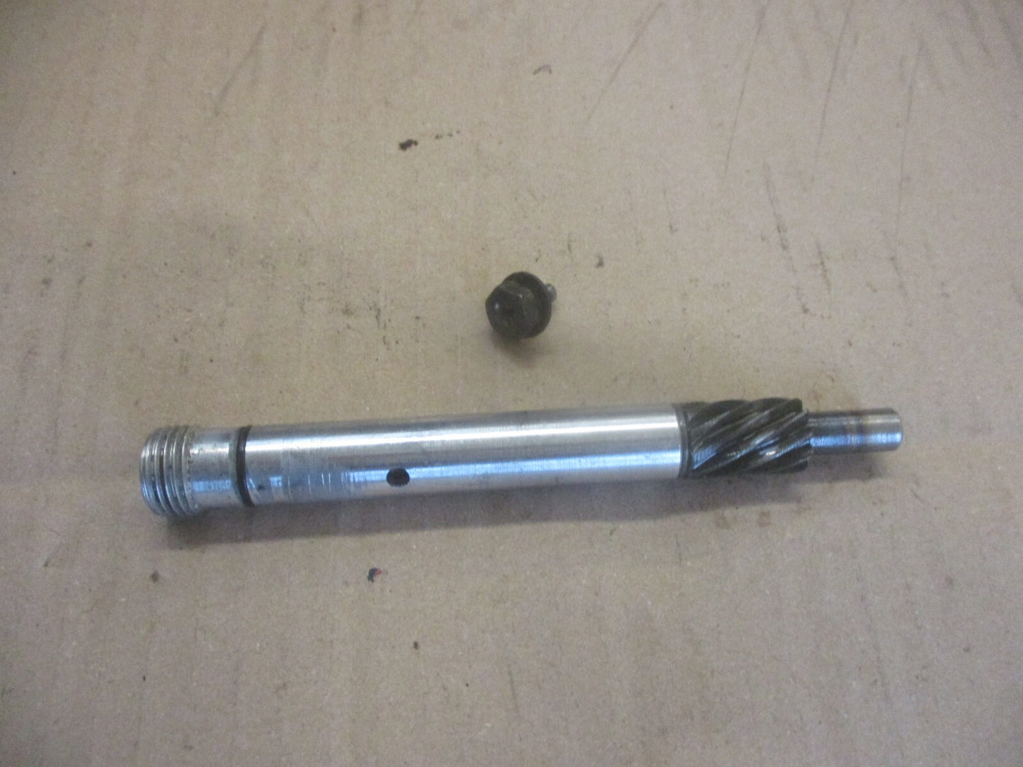 Arbre d'entrainement de cable de compte tours pour Suzuki 125 GT