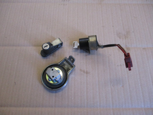 Nieman + bouchon essence + serrure de casque pour Yamaha 125 SR - 10F