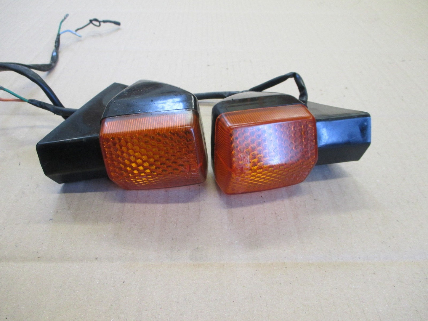 Clignotants arrières pour Honda 750 VFR - RC24 - 1988 / 1989