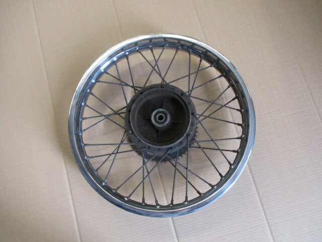 Jante arrière pour Suzuki 125 DR - SF44A