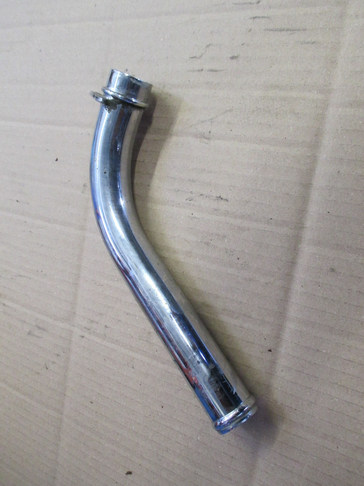 Tuyauterie rigide d'eau chromée pour Honda 650 NTV REVERE - RC33