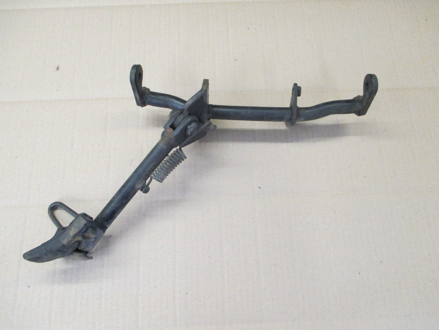 Béquille latérale + support pour Honda 125 CM - JC05
