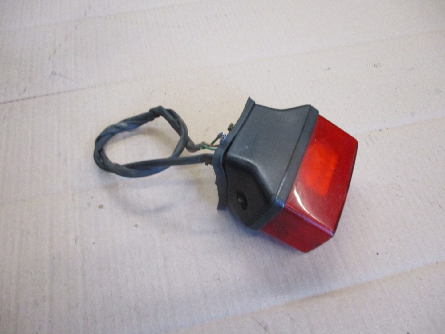 Feu arrière pour Honda 600 XLR - PD03