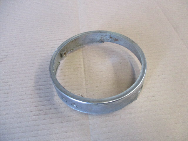 Cuvelage + cerclage de phare pour Yamaha 125