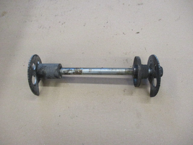 Axe de roue arrière pour Honda 125 CLR - City Fly - JD18A