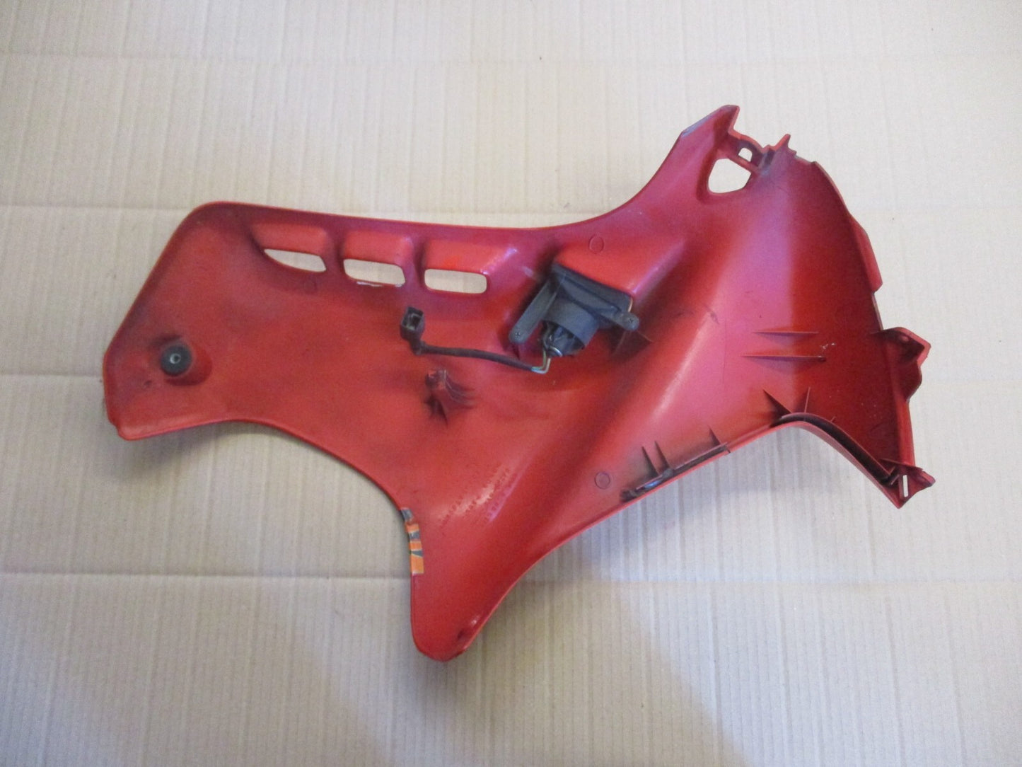 Flanc de carénage droit pour Honda 650 NX Dominator - RD02 - A partir de 1992