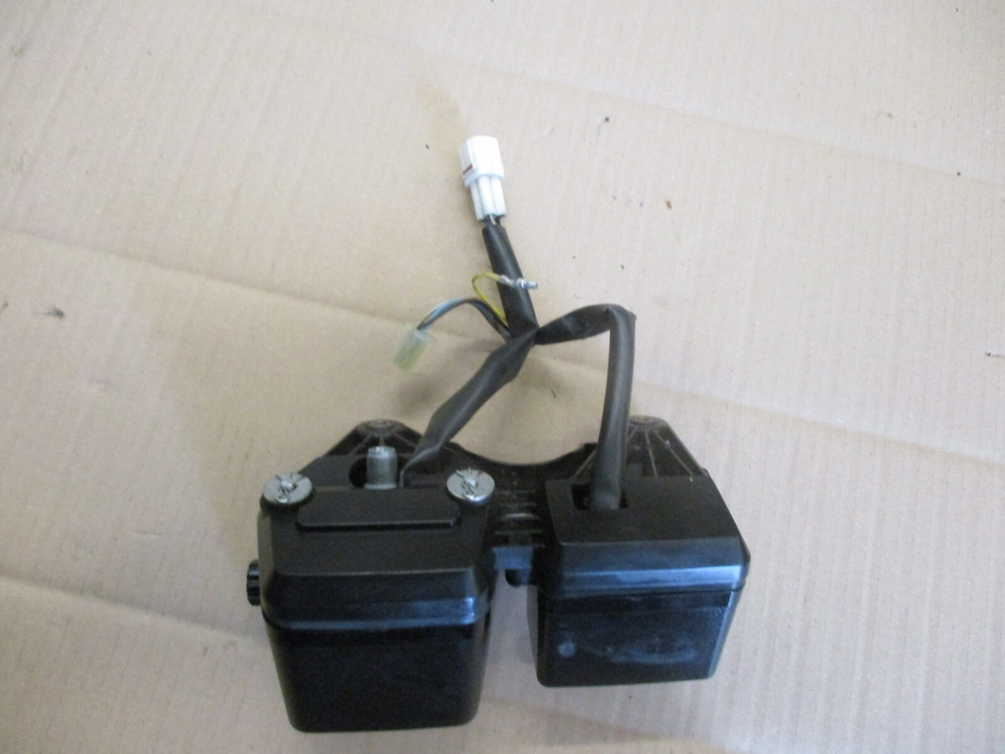 Bloc compteur 7767 kms + voyants pour Yamaha 125 TW - DE01 - DE054
