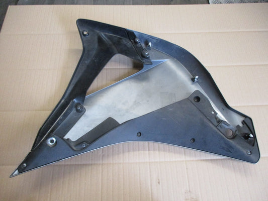 Flanc de carénage gauche pour Honda 125 CBR - JC50 - 2011 / 2018